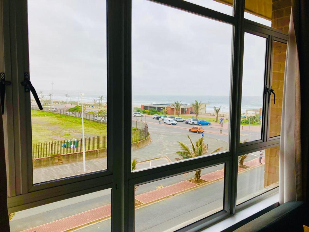 206 Tenbury Beach Apartment Durban Buitenkant foto