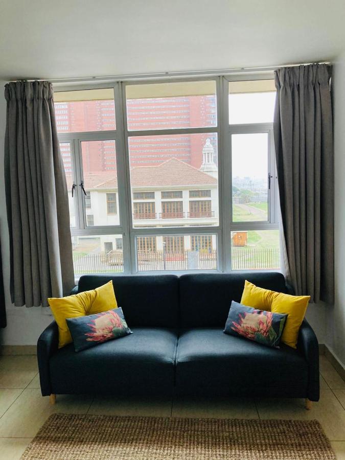 206 Tenbury Beach Apartment Durban Buitenkant foto